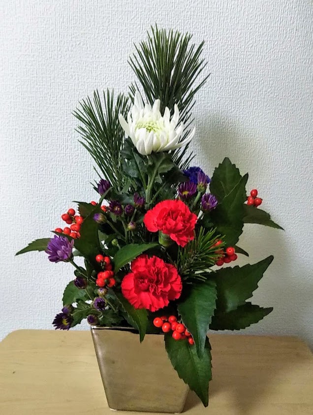 お正月のフラワーアレンジメント From 50